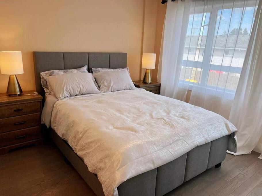 Brand New Luxury 2-Bedroom Townhouse. Duncan Dış mekan fotoğraf